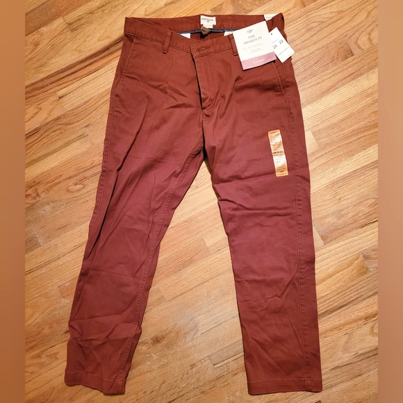 Dockers | Pants | Dockers Slim Tapered Mens Khaki Pants | Poshmark
